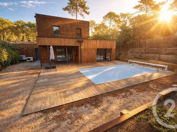 Maison 6 pièces 175 m²