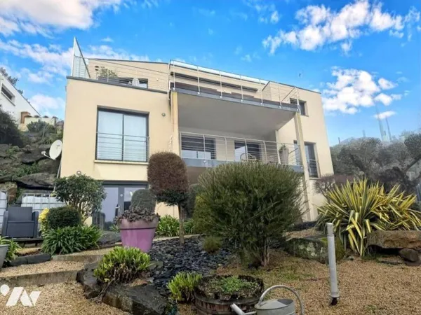 Maison 9 pièces