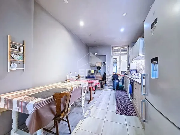 Maison RÉhon 12 pièce(s) 228 m2
