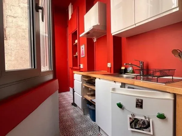 Joli studio meublé