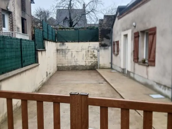 Loue maison de plain-pied