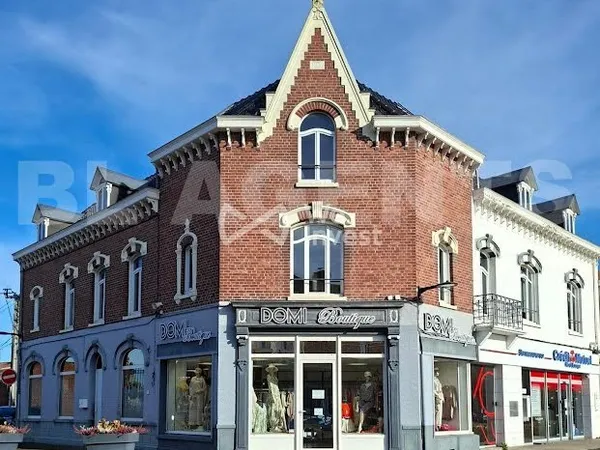 Commerce Location Harnes   88000€