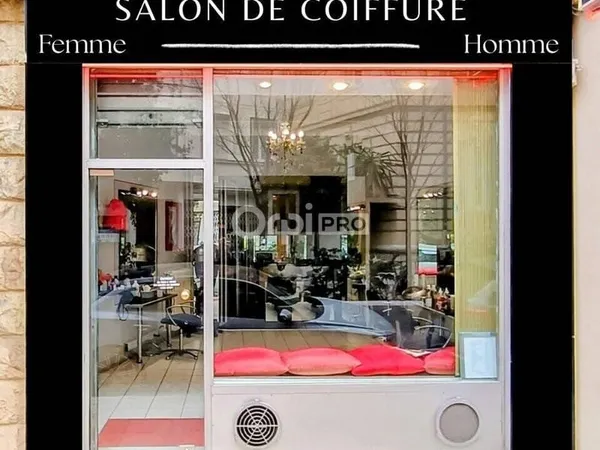 Boutique 30 m²