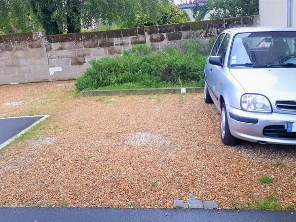 Stationnement Location Angers   45€