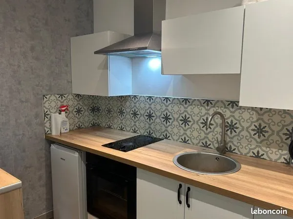 Charmant studio cabine