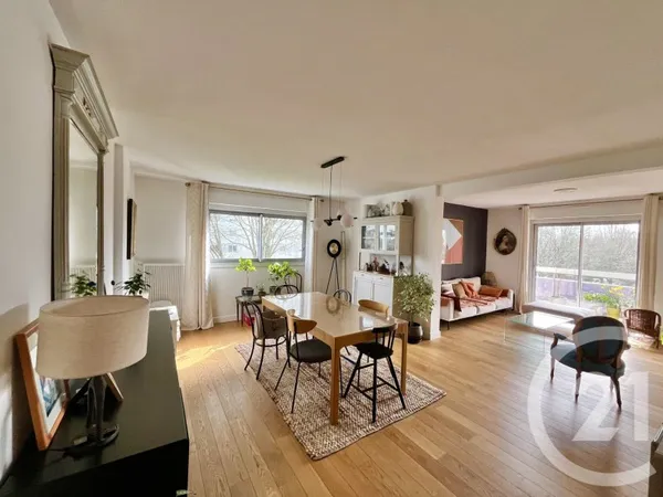 Appartement 5 pièces 101 m²