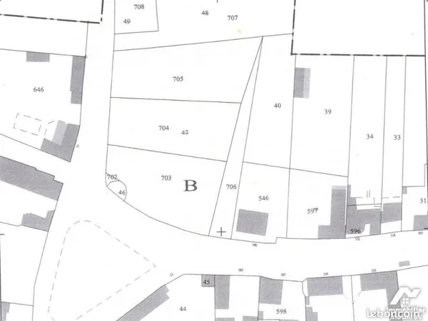 Terrain 1323 m² SEQUEHART