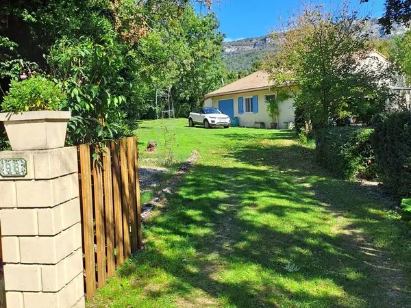 Maison de campagne avec piscine