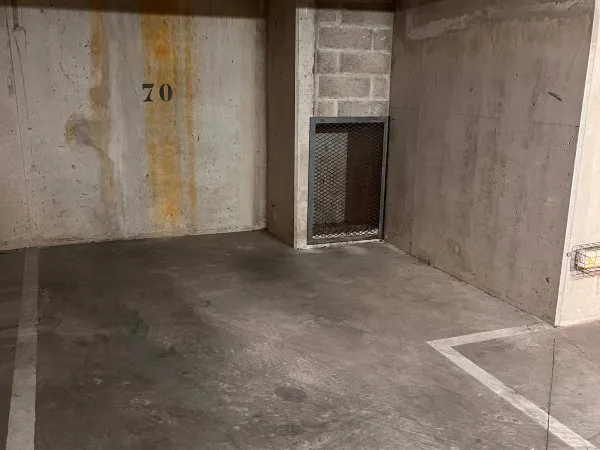 Parking 11 m²