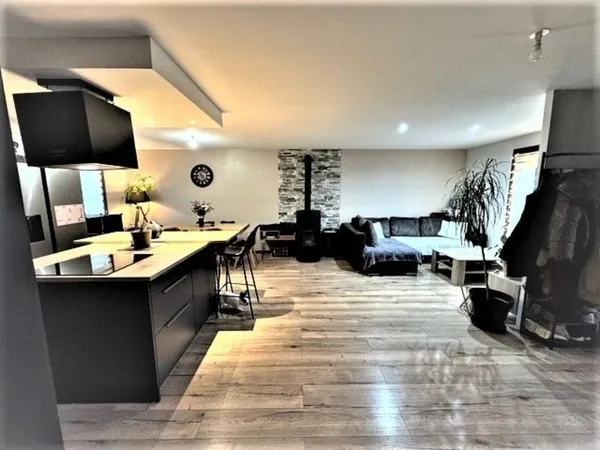 Limite MSA / ND de Bondeville : MI 104 m² avec Jardin de 500 m², 4 CH, et 4 PK intérieurs !
