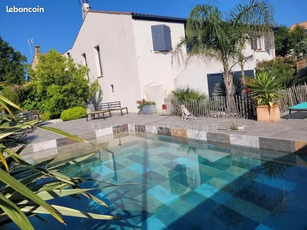 Villa 6 pièces 178 m²
