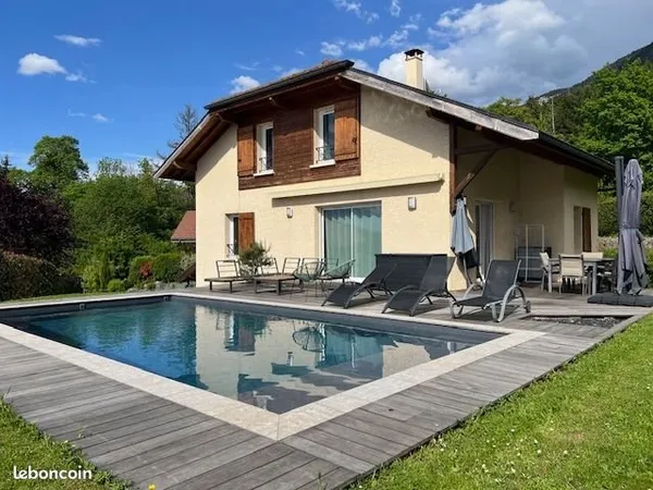 Maison 5 pièces 135m²