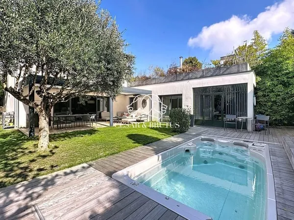 Maison contemporaine - Calme absolu - Lyon 5ème