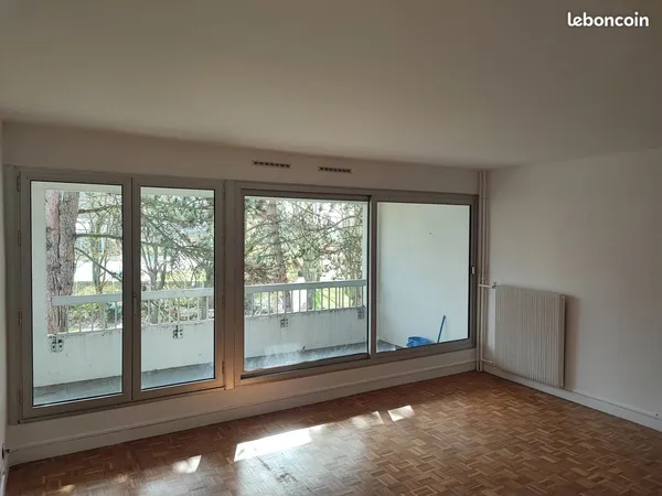 Appartement familial 4 pièces - 85 m² - Cergy Grand Centre