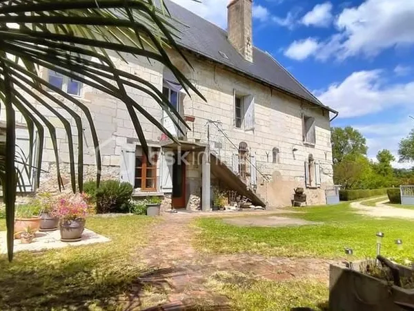 Maison 11 pièces 260 m²