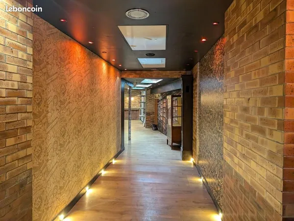 Local commercial 82 m²