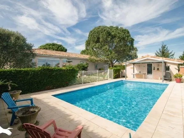 Maison de plain-pied 5 pièces 145 m²