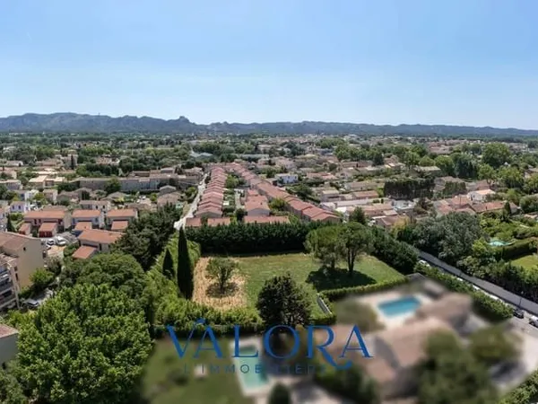 TERRAIN CONSTRUCTIBLE DE 1200 M2