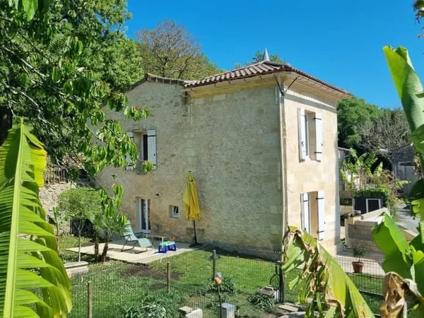 Maison de Charme 3 CH - FRONSADAIS