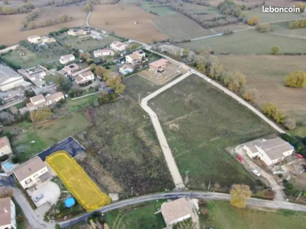 Terrain 987 m² Allegre Les Fumades