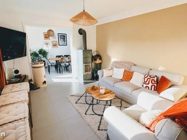 Maison centre bourg 117m2 avec dépendance de 60m2 et jardin 200m2