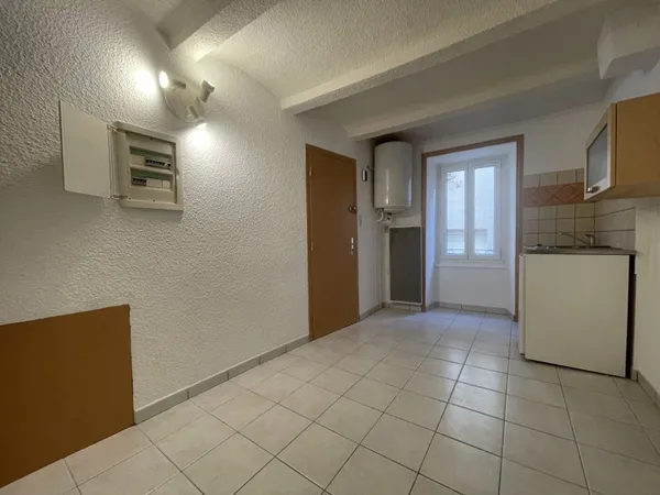 AUBENAS Centre - studio
