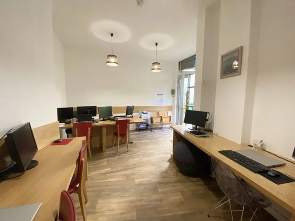 Bureaux 54 m²