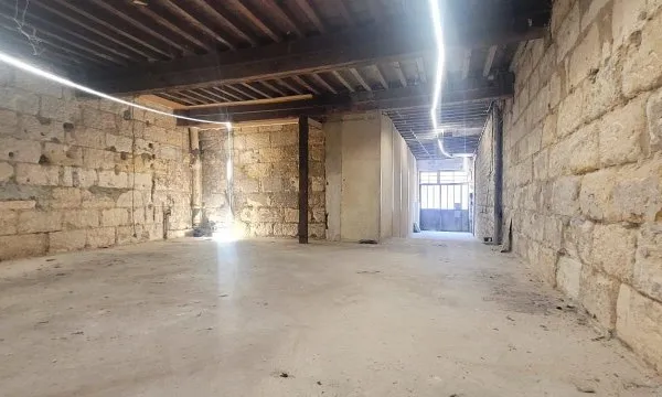 Local commercial 91 m²