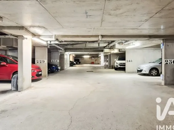 Vente Parking/garage/box 12 m²