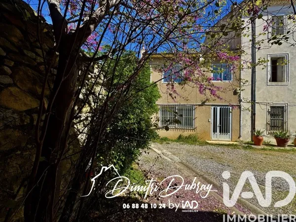 Maison 8 pièces 216 m²