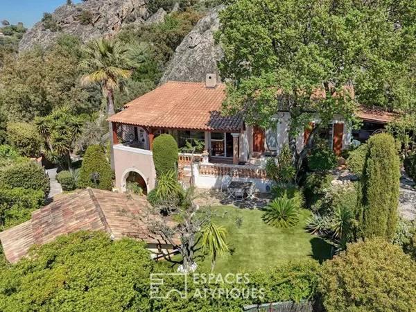 Maison de charme au calme avec vue et studio proche centre
