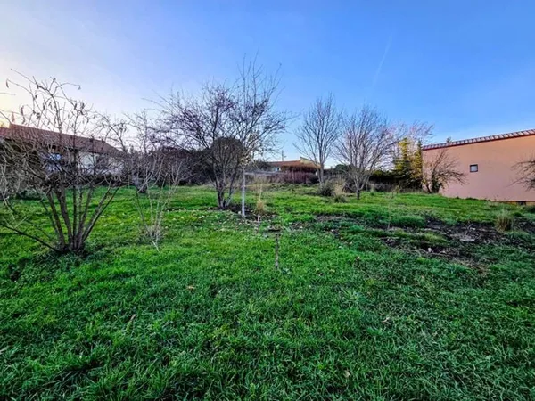 Terrain Espaly Saint Marcel 1185 m2