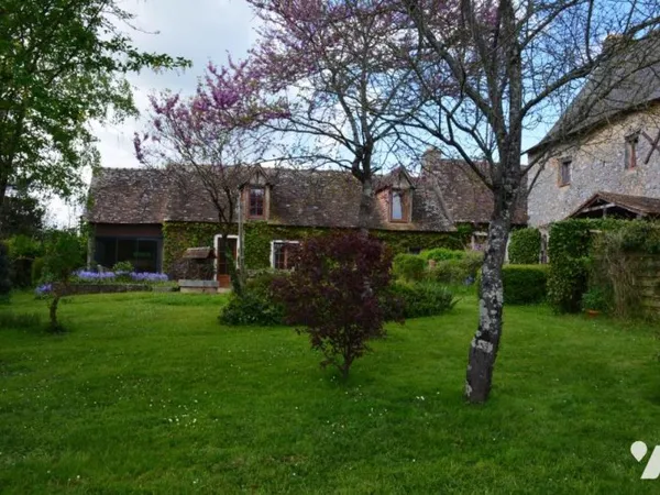 Maison 13 pièces 344 m²