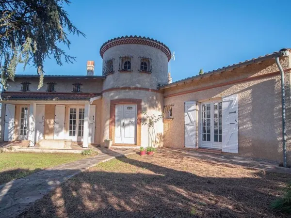 Toulouse , quartier la Terrasse , grande villa familiale de 170m2 sur 721m² de terrain avec vue sur 