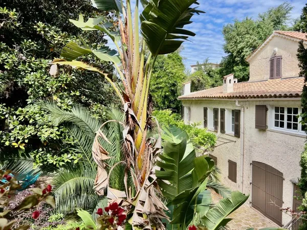 Vends maison 200m² Cannes Californie - Maison et ancien moulin à huile du XIXème siècle