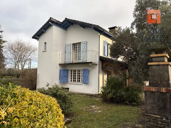 VENTE MAISON 4 PIECES, JARDIN ET GARAGE, VUE MONTAGNE