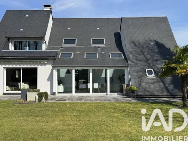 Maison 6 pièces 166 m²