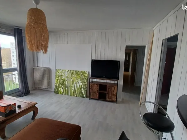 Appartement T4 ile beaulieu