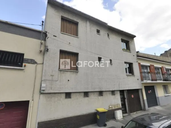 Immeuble 8 pièces 149 m²