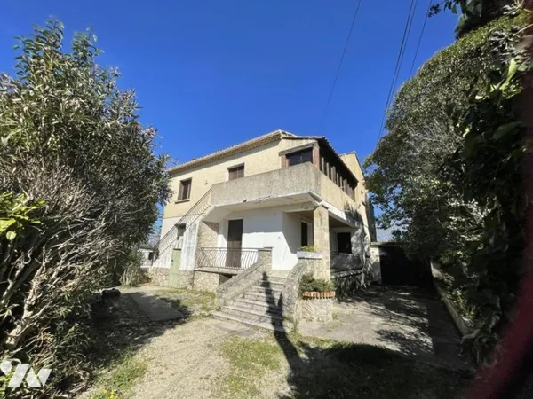 Maison 8 pièces 97 m²