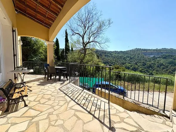 Maison 5 pièces 120 m²