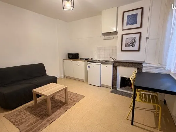Studio meublé avec mezzanine