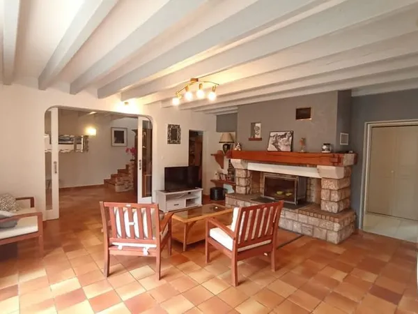 Maison 5 pièces 140 m²