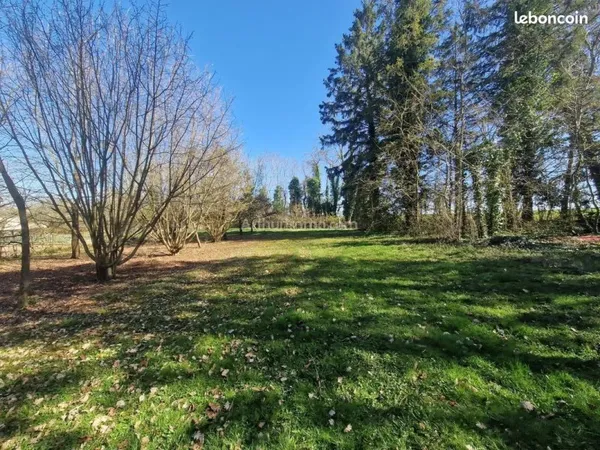 Terrain 4368 m² Gisors