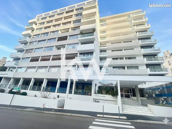 Appartement 6 pièces 156 m²