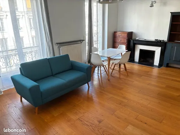 2/3 pièces, moderne et meublé