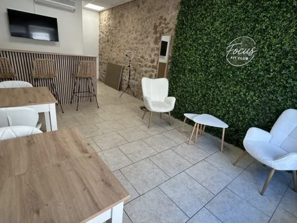 LOCAL COMMERCIAL LE PLAN DE GRASSE
