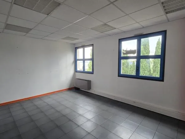 BUREAUX 90 m2 - LA GARDE