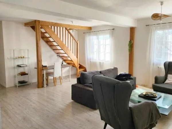 Maison familiale à 10 mn de la flèche