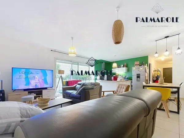 Cabestany jolie villa 3 faces en copropriété avec jardin t4 ga